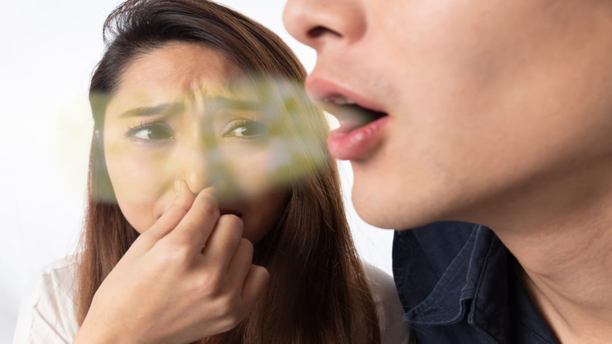 رائحة الفم الكريهة